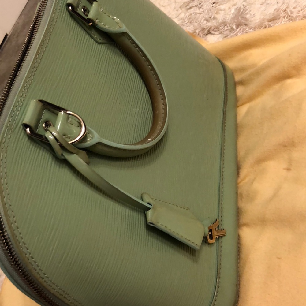 Authentic Louis Vuitton bag